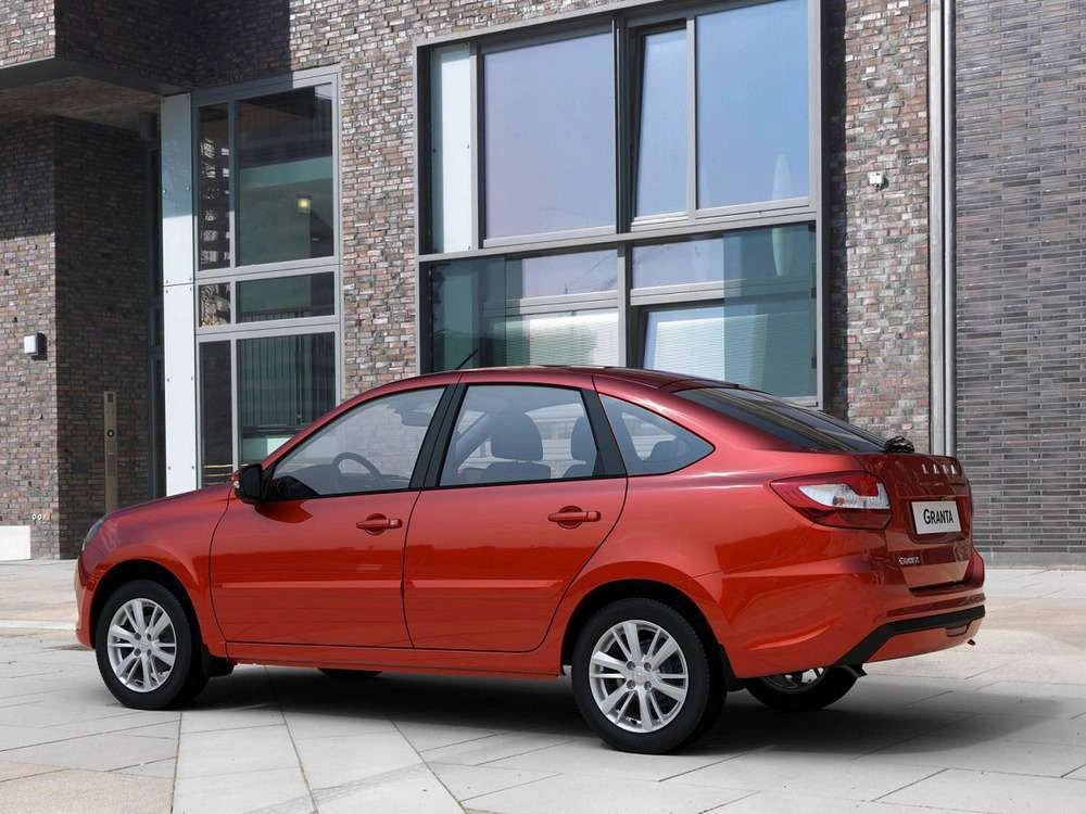 Lada Granta Лифтбек в Волгоград - еще фото